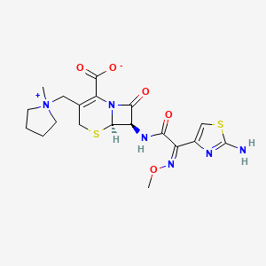 1-(((6R,7R)-7-(2-(2-Amino-4-thiazolyl)glyoxylamido)-2-carboxy-8-oxo-5-thia-1-azabicyclo(4.2.0)oct-2-en-3-yl)methyl)-1-methylpyrrolidinium hydroxide, inner salt, 7(sup 2)-(Z)-(O-methyloxime)